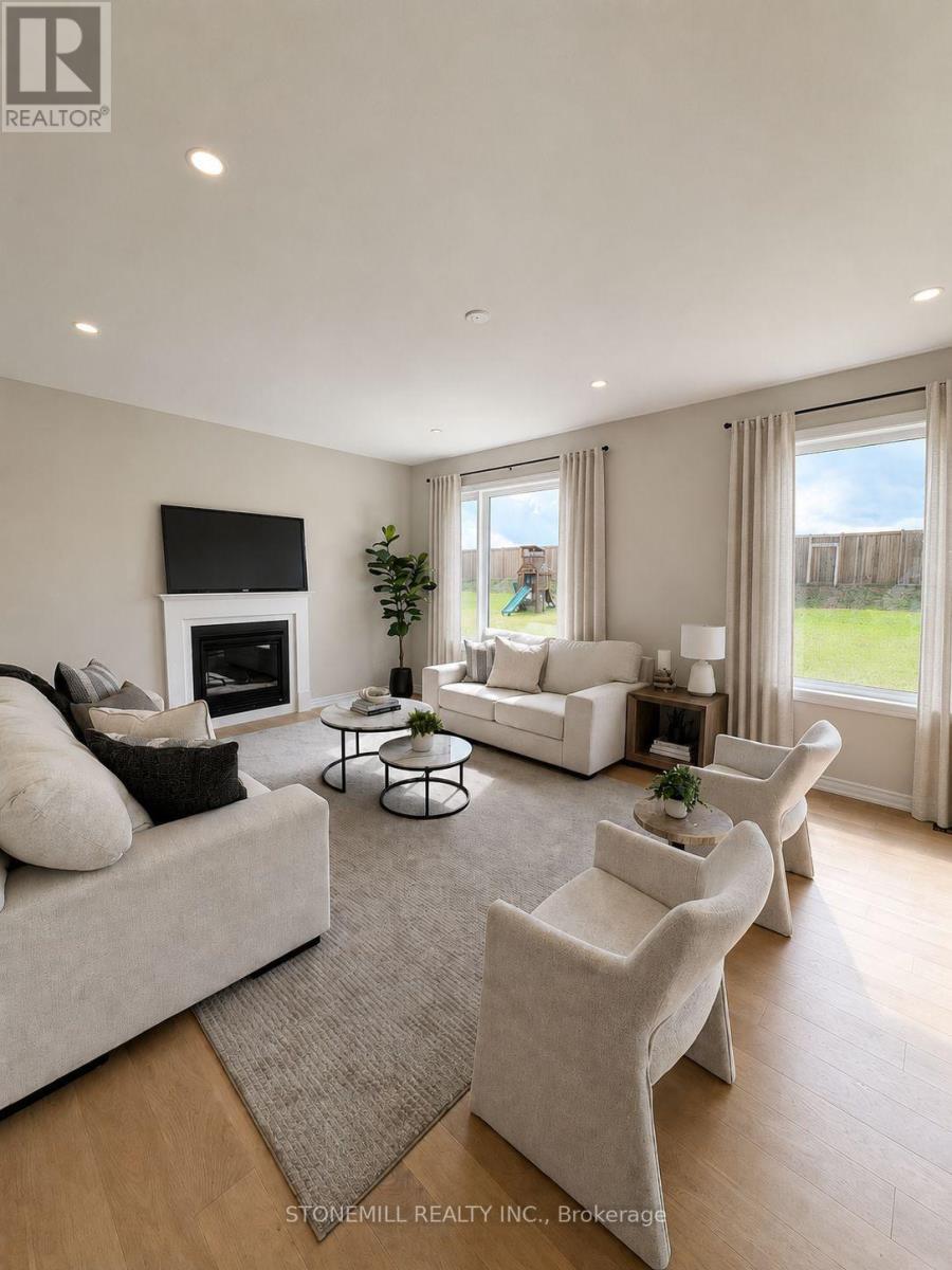 54 Henderson Street, Essa, Ontario  L3W 0A9 - Photo 3 - N13667640