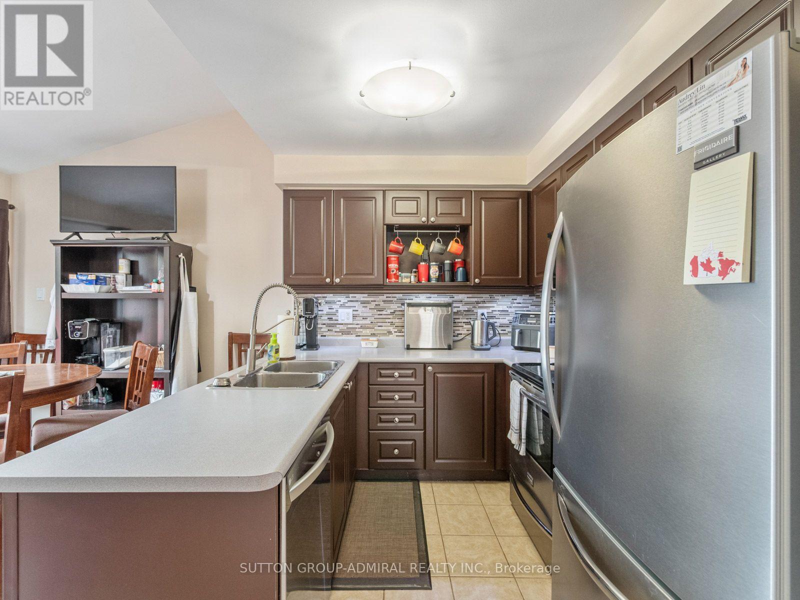267 Warner Crescent, Newmarket, Ontario  L3X 2G6 - Photo 13 - N13667742