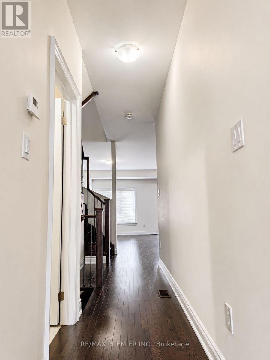34 Arnold Crescent, New Tecumseth, Ontario L9R 0T6 - Photo 3 - N13667774
