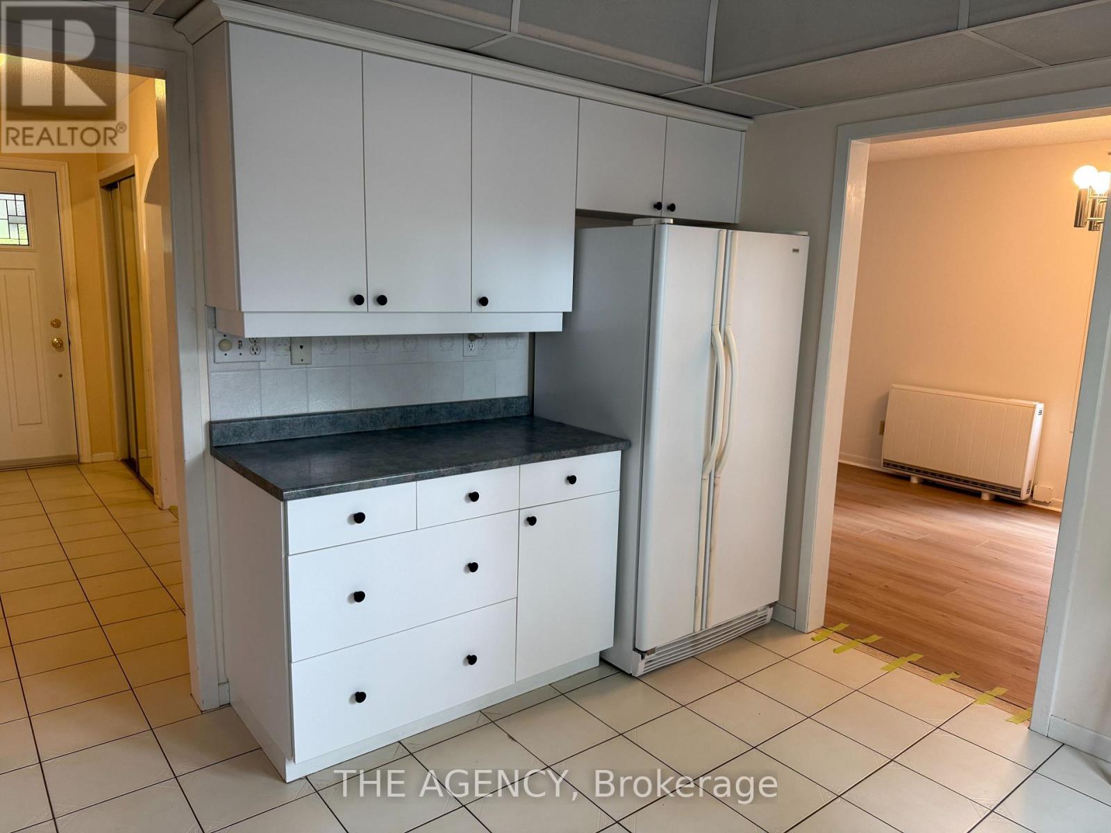 323 Waratah Avenue, Newmarket, Ontario  L3Y 5J3 - Photo 12 - N13667806