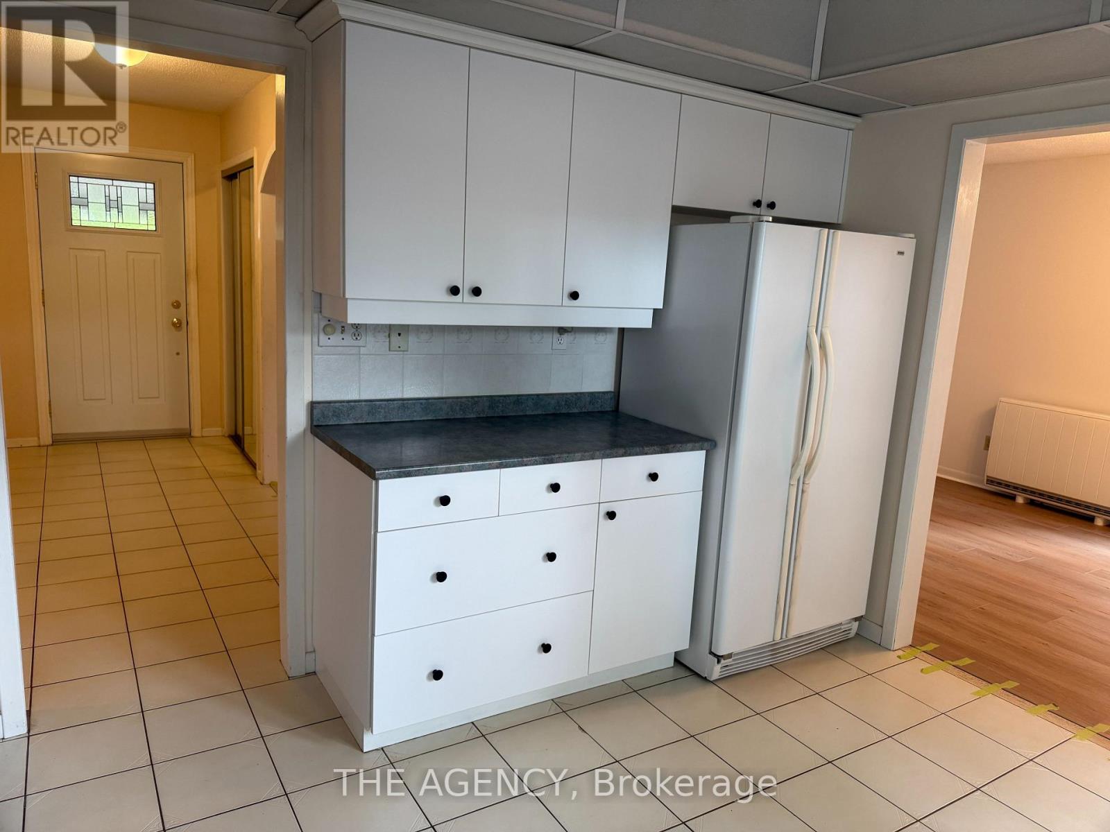 323 Waratah Avenue, Newmarket, Ontario  L3Y 5J3 - Photo 13 - N13667806
