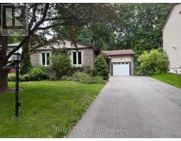 323 WARATAH AVENUE, Newmarket, Ontario