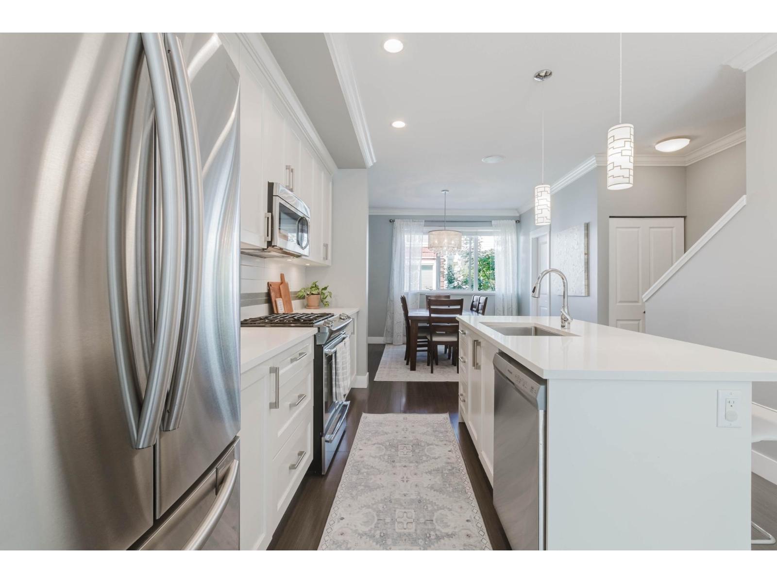 28 3039 156 Street, Surrey, British Columbia  V3Z 6T5 - Photo 8 - R3155203