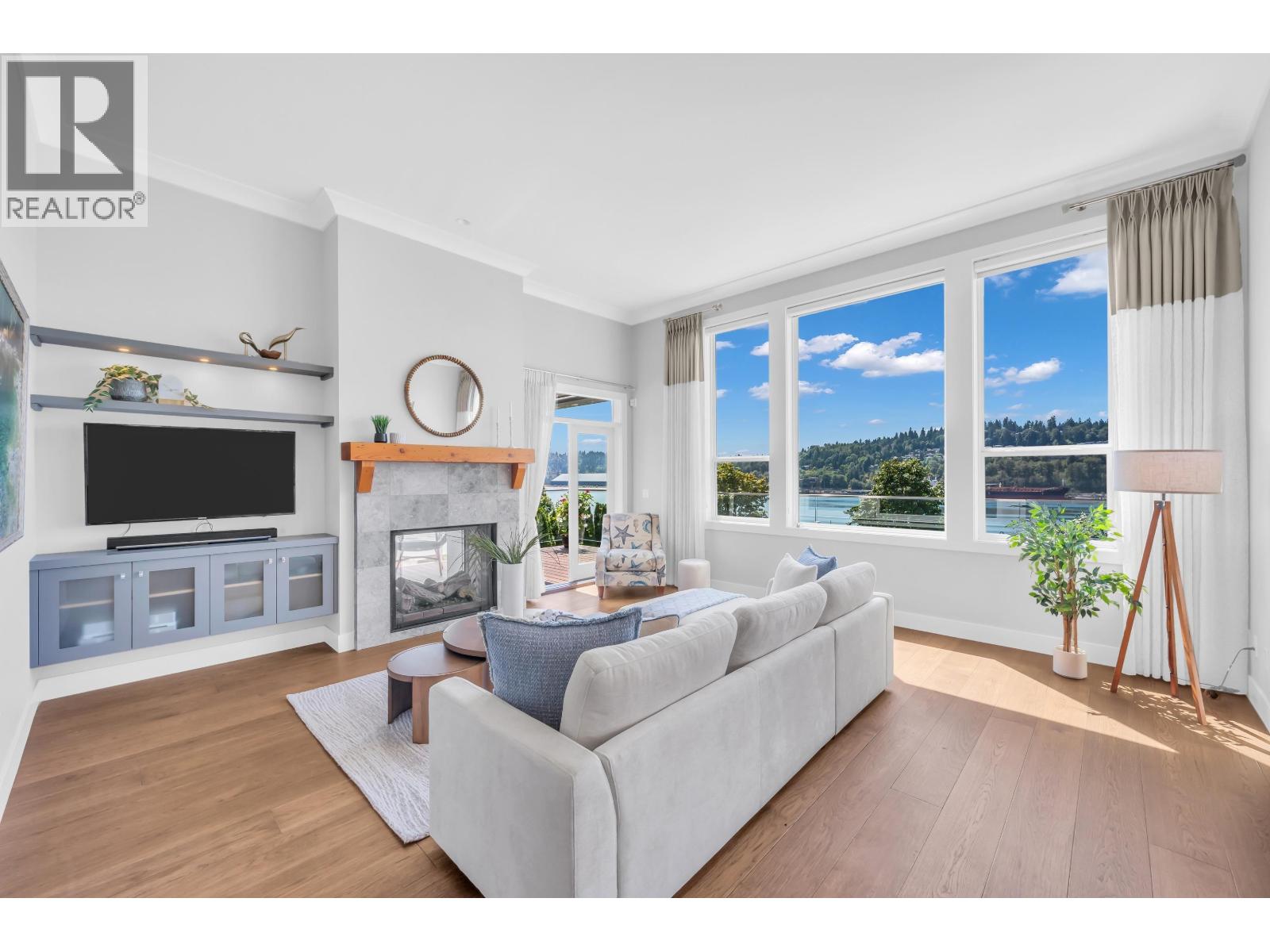 1126 Ioco Road, Port Moody, British Columbia V3H 2X1 - Photo 8 - R3155138