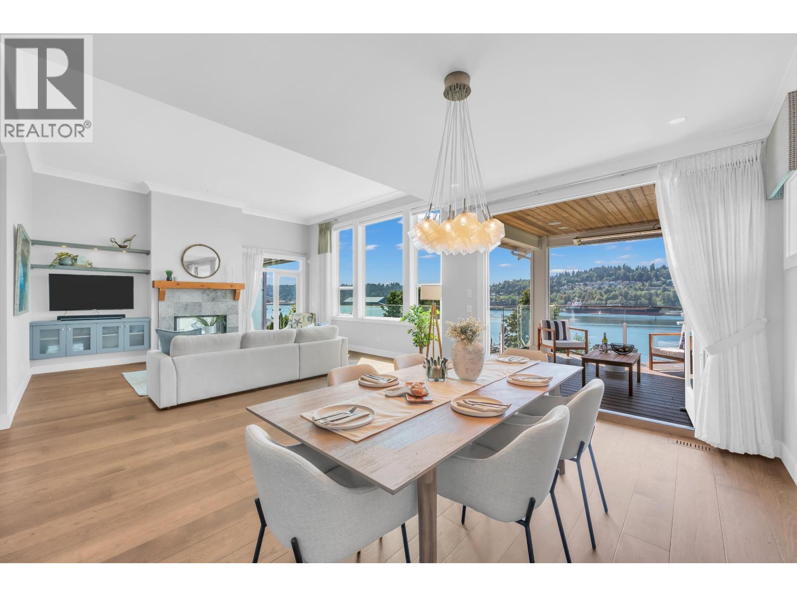 1126 Ioco Road, Port Moody, British Columbia V3H 2X1 - Photo 6 - R3155138