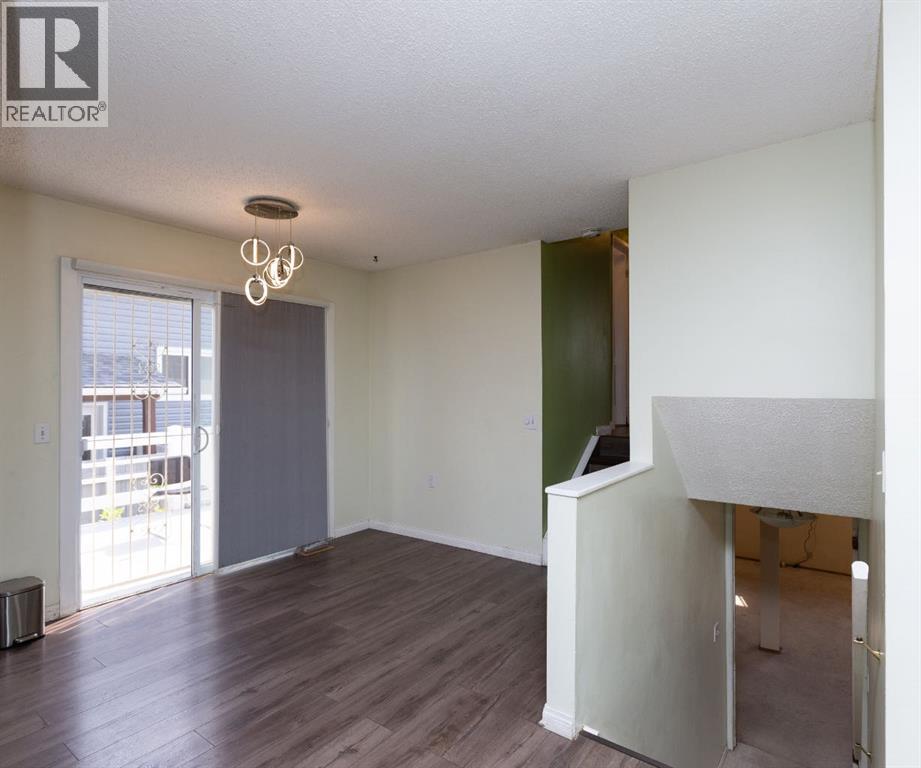95 Castleridge Close NE, Calgary, Alberta  T3J 1Y9 - Photo 10 - A2328599