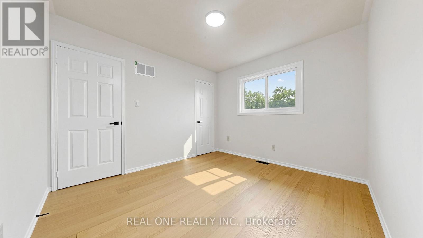 2027 Roy Ivor Crescent, Mississauga, Ontario  L5L 3N7 - Photo 37 - W13667630