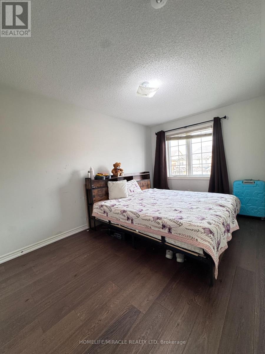8 Altura Way, Brampton, Ontario  L6P 4A1 - Photo 22 - W13667658