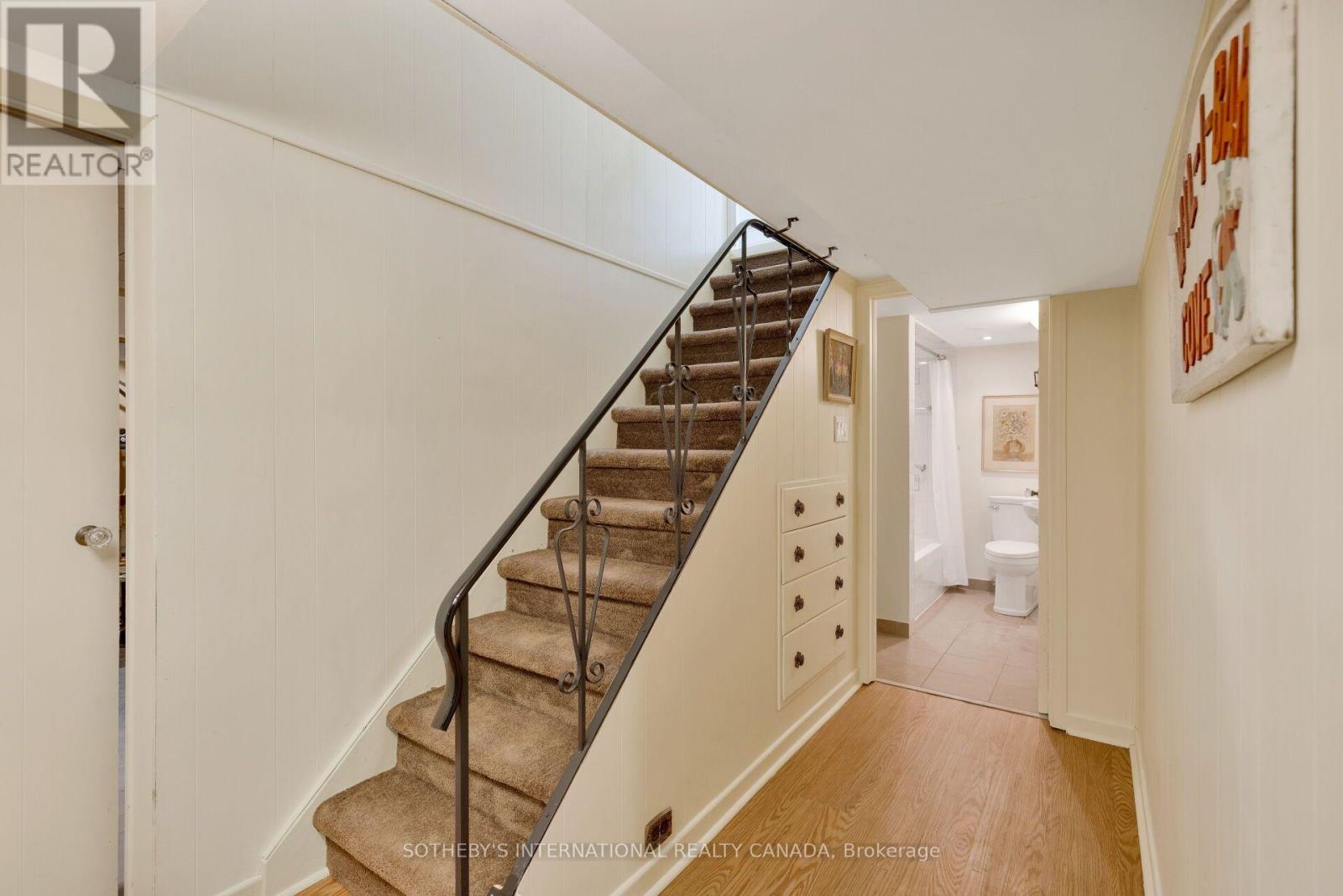 37 Hilldowntree Road, Toronto, Ontario  M9A 2Z7 - Photo 21 - W13667686