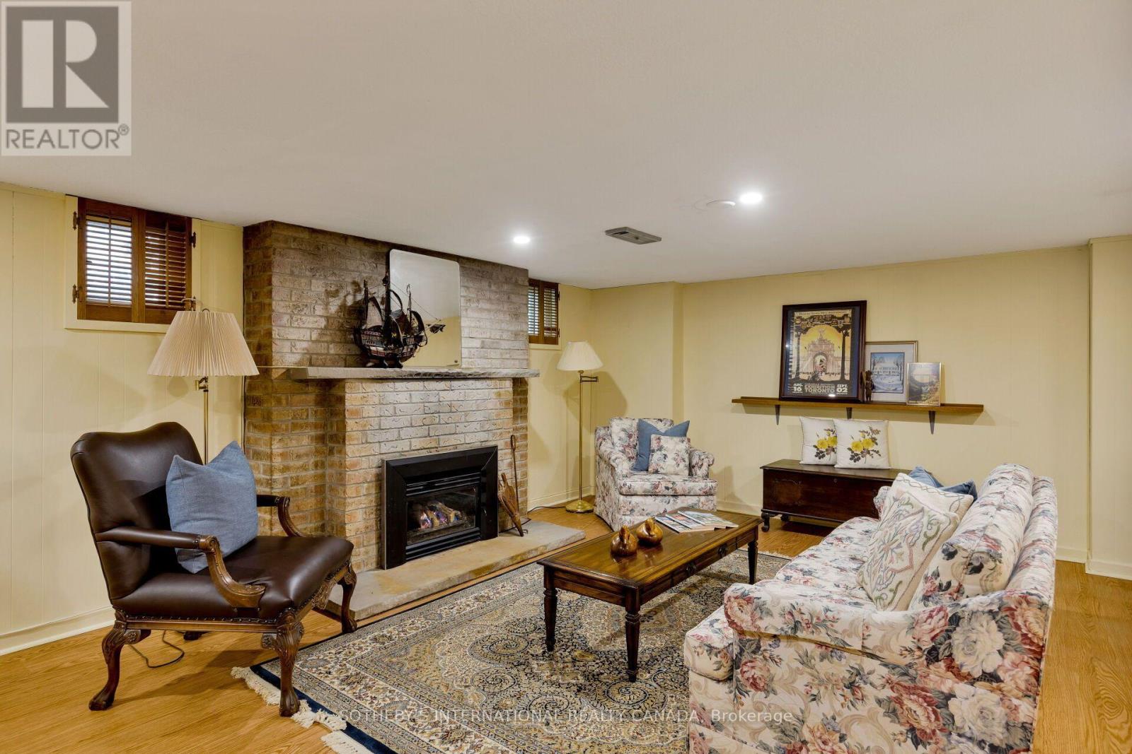 37 Hilldowntree Road, Toronto, Ontario  M9A 2Z7 - Photo 24 - W13667686
