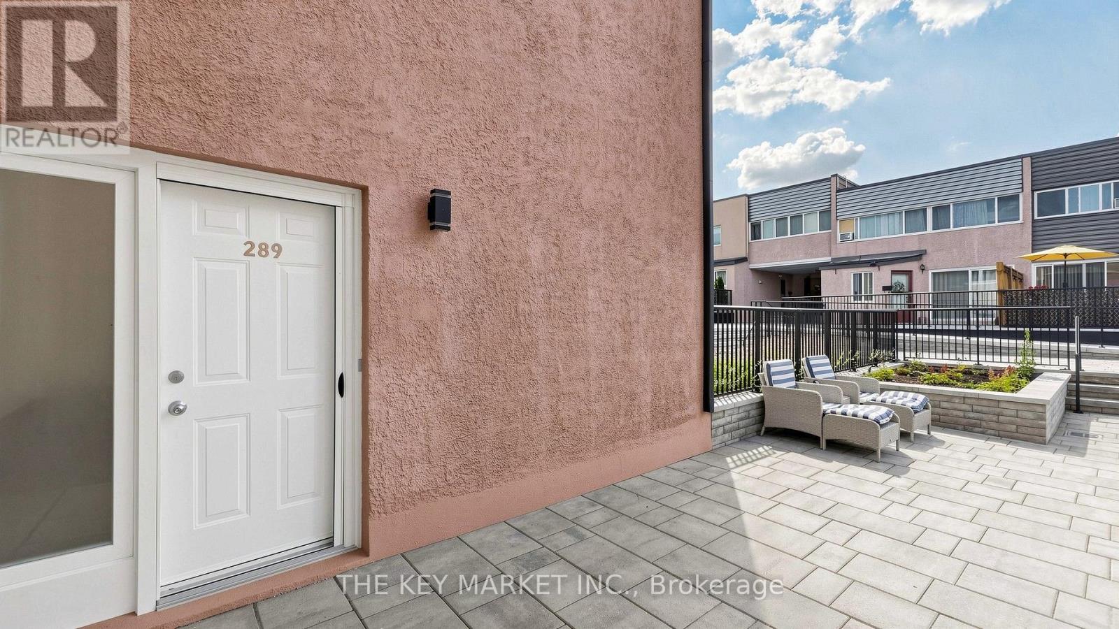 289 - 3060 Constitution Boulevard, Mississauga, Ontario  L4Y 3X8 - Photo 3 - W13667692