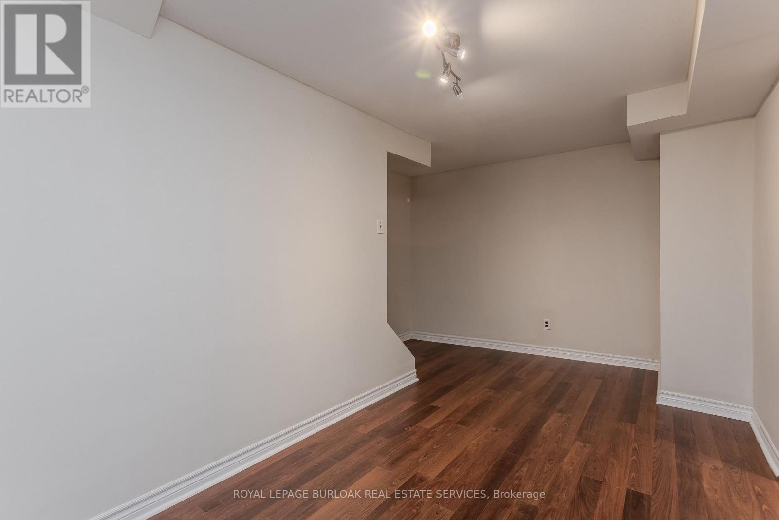 3094 Autumn Hill Crescent, Burlington, Ontario  L7M 1Y6 - Photo 22 - W13667726