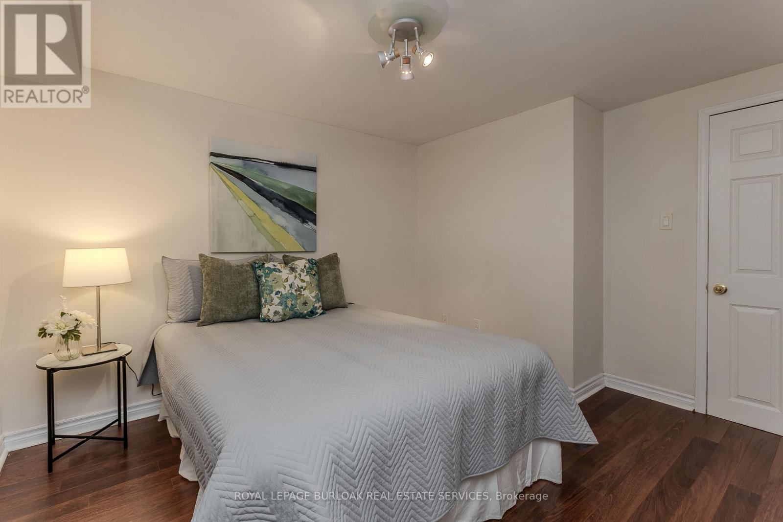 3094 Autumn Hill Crescent, Burlington, Ontario  L7M 1Y6 - Photo 23 - W13667726