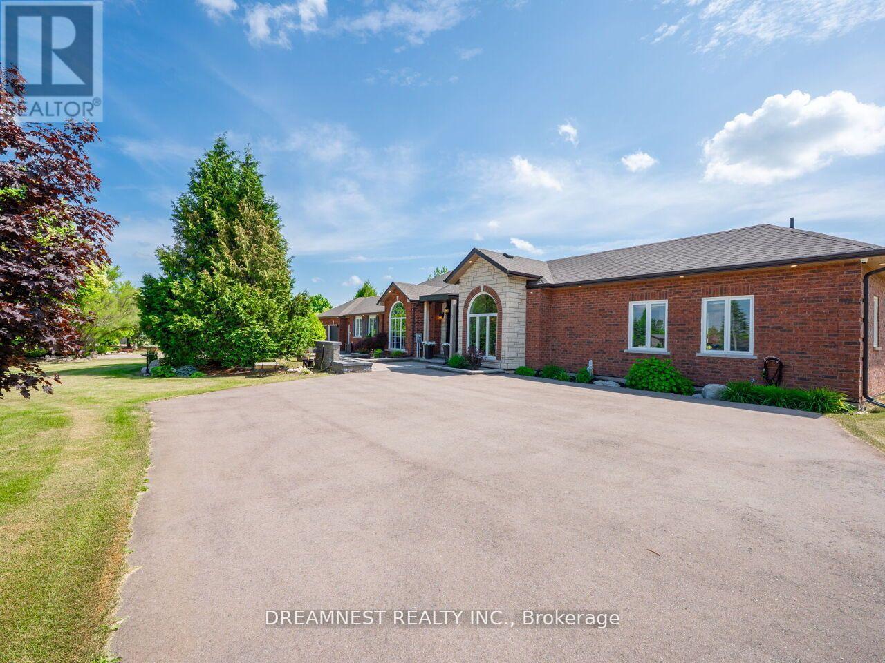 11132 Mcfarland Court, Milton, Ontario  L0P 1B0 - Photo 4 - W13667796