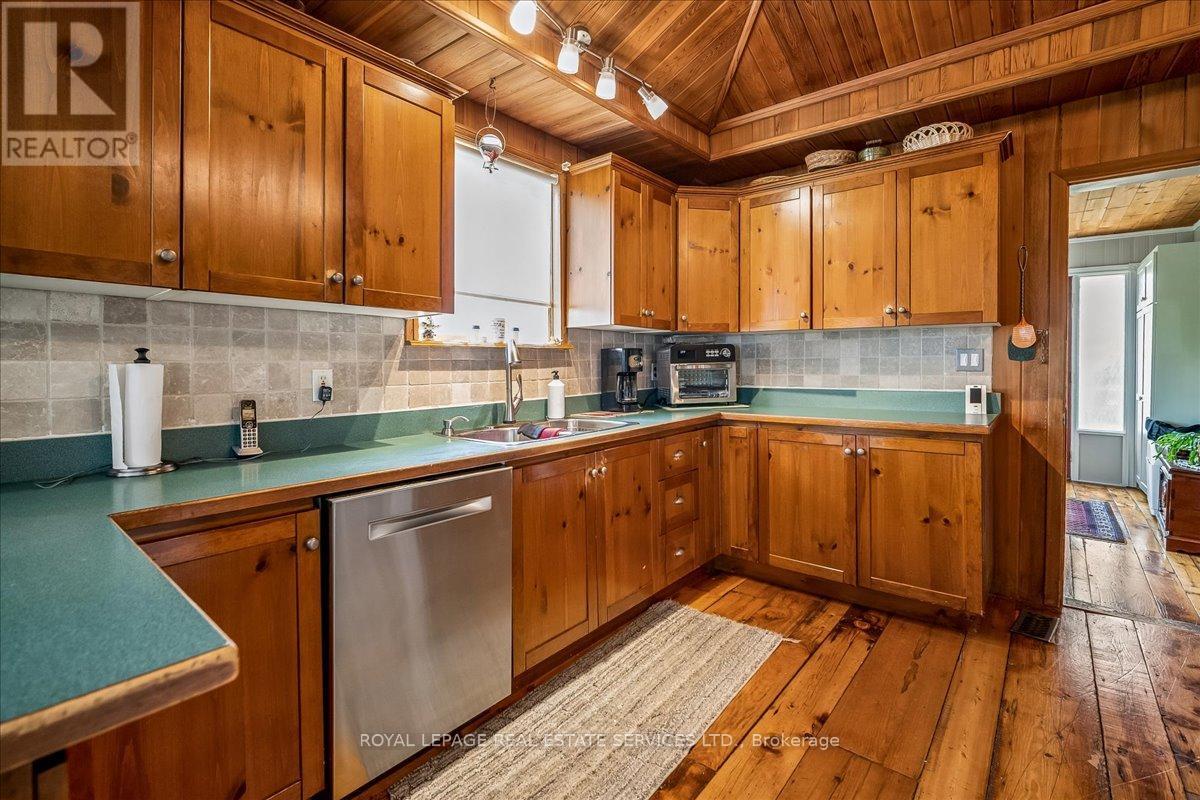 2 14th Street, Grimsby, Ontario  L3M 2W2 - Photo 15 - X13667772