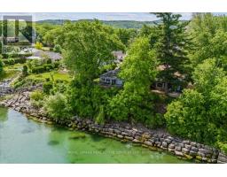 2 14TH STREET, Grimsby, Ontario