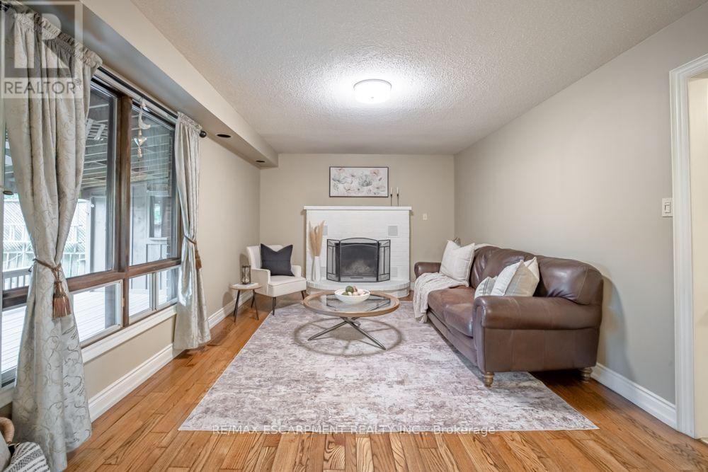 49 Branthaven Drive, Hamilton, Ontario  L8J 2M2 - Photo 14 - X13667820