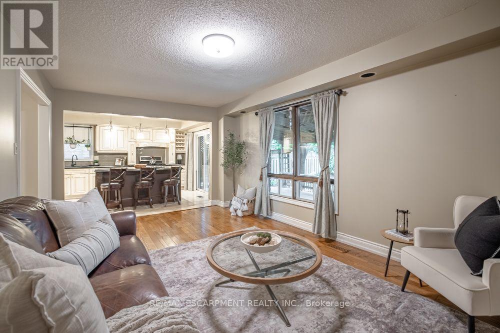 49 Branthaven Drive, Hamilton, Ontario  L8J 2M2 - Photo 15 - X13667820