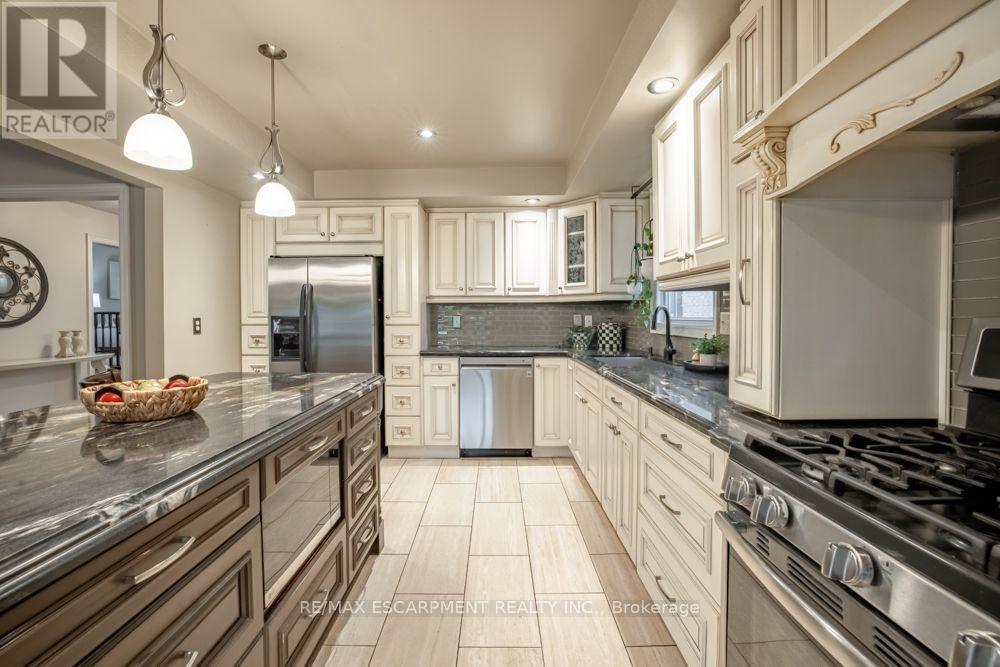 49 Branthaven Drive, Hamilton, Ontario  L8J 2M2 - Photo 18 - X13667820