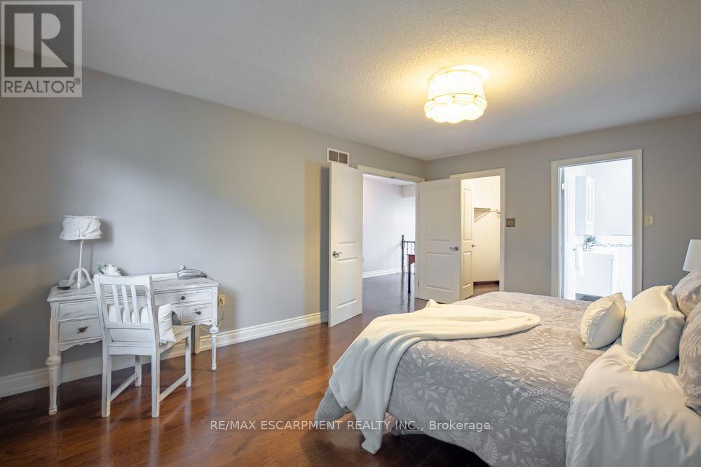 49 Branthaven Drive, Hamilton, Ontario  L8J 2M2 - Photo 23 - X13667820