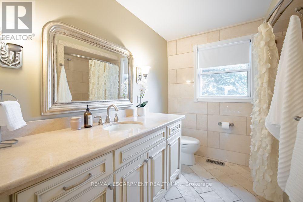 49 Branthaven Drive, Hamilton, Ontario  L8J 2M2 - Photo 25 - X13667820