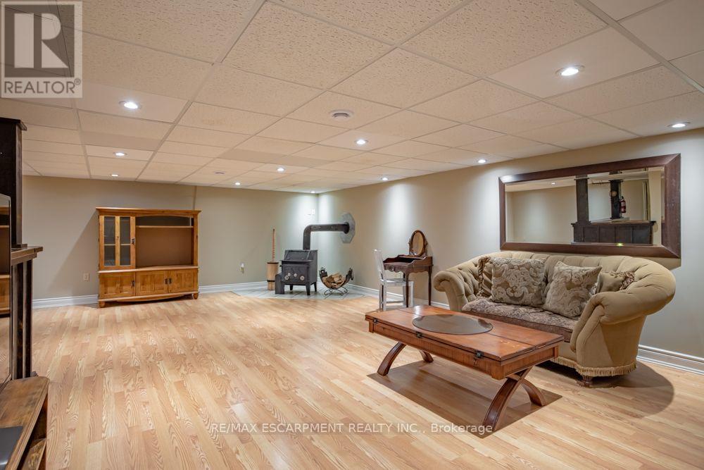 49 Branthaven Drive, Hamilton, Ontario  L8J 2M2 - Photo 32 - X13667820