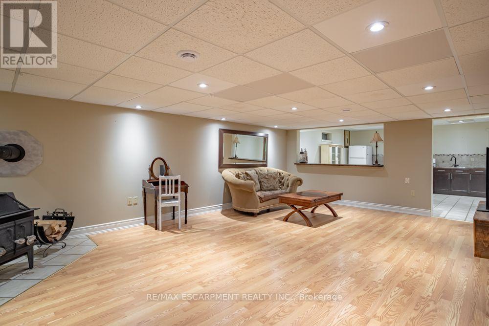 49 Branthaven Drive, Hamilton, Ontario  L8J 2M2 - Photo 33 - X13667820