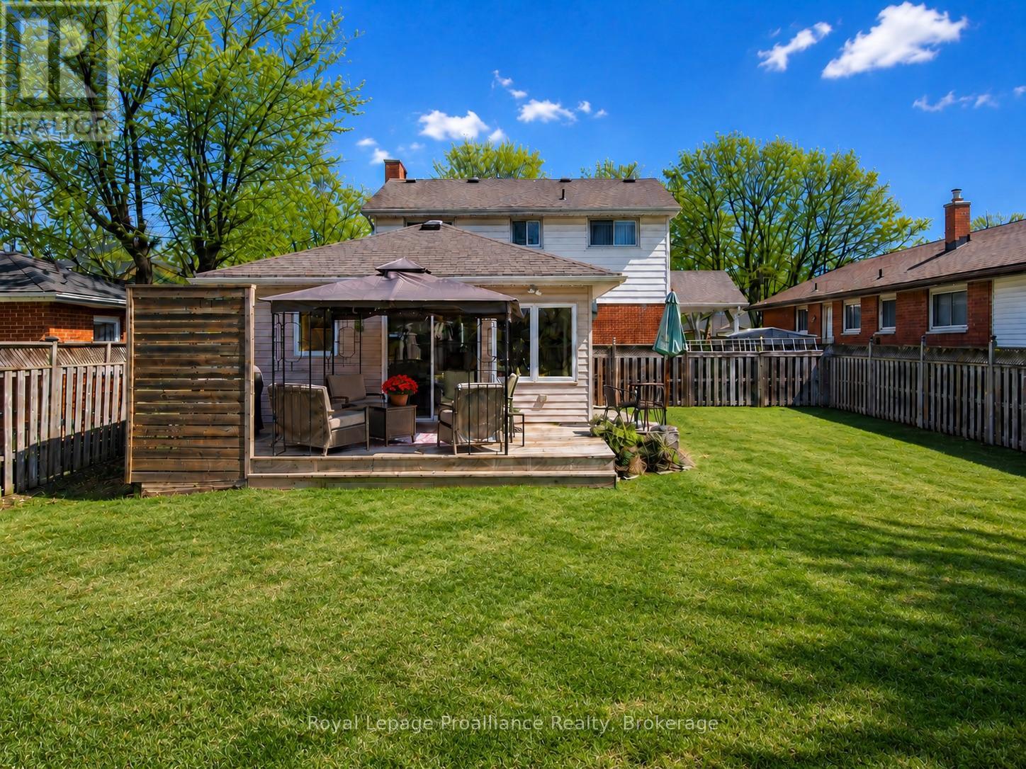 49 Plaza Square, Belleville, Ontario  K8N 4J2 - Photo 3 - X13474758