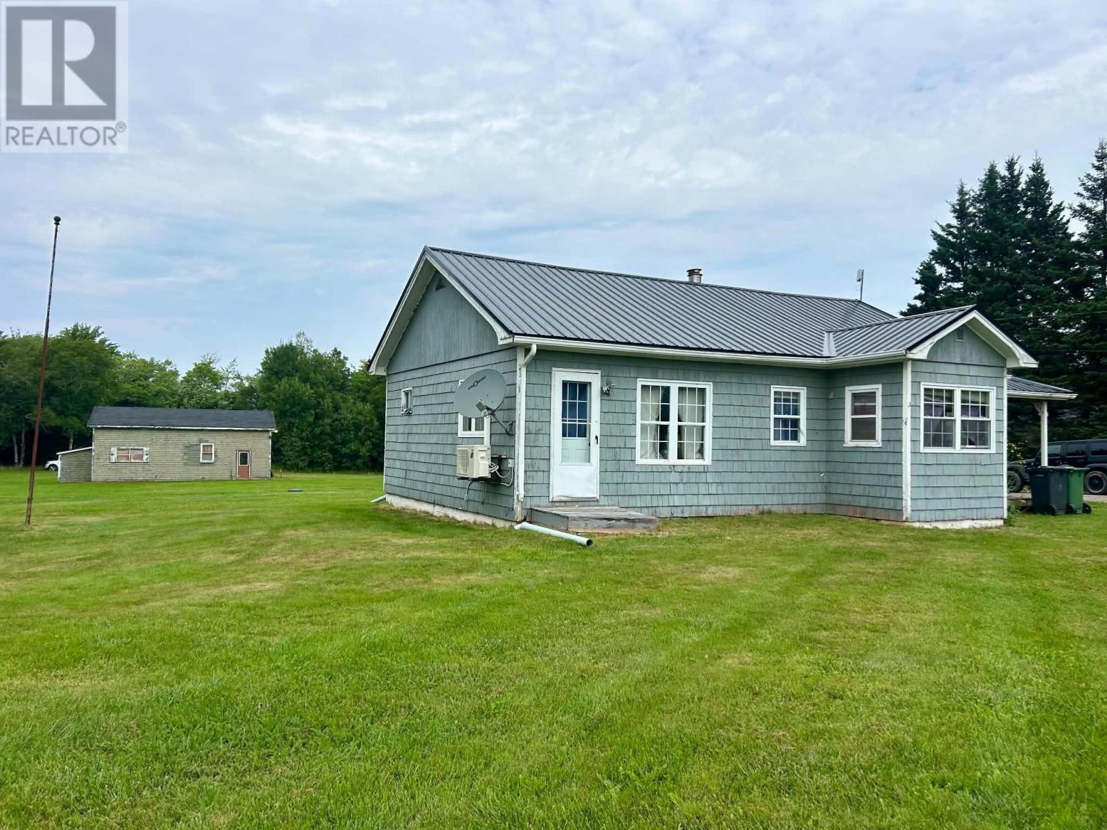 754 Route 2 Route, Rollo Bay, Prince Edward Island  C0A 2B0 - Photo 2 - 202620388