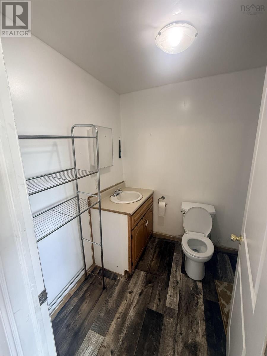 340 Reserve Street, Glace Bay, Nova Scotia  B1A 1C6 - Photo 17 - 202616017