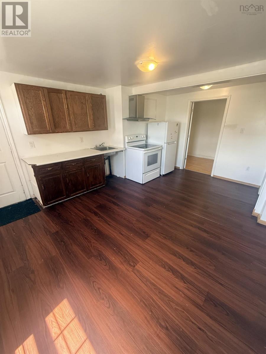 340 Reserve Street, Glace Bay, Nova Scotia  B1A 1C6 - Photo 12 - 202616017