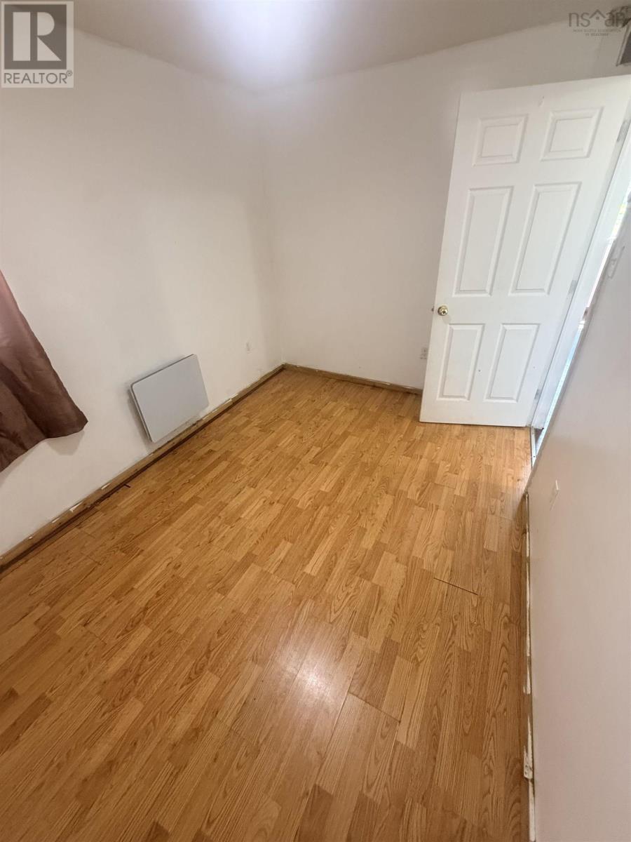 340 Reserve Street, Glace Bay, Nova Scotia  B1A 1C6 - Photo 14 - 202616017