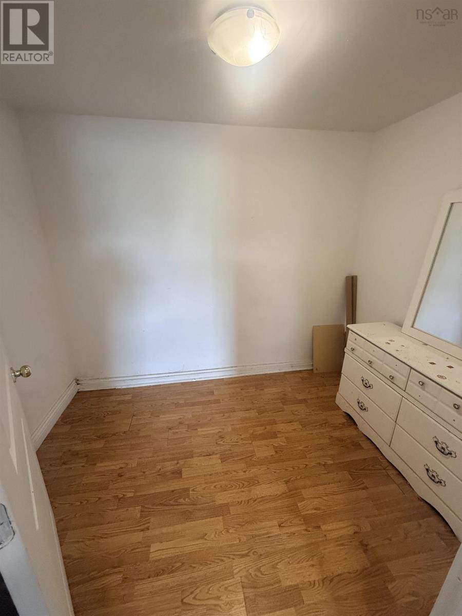 340 Reserve Street, Glace Bay, Nova Scotia  B1A 1C6 - Photo 16 - 202616017