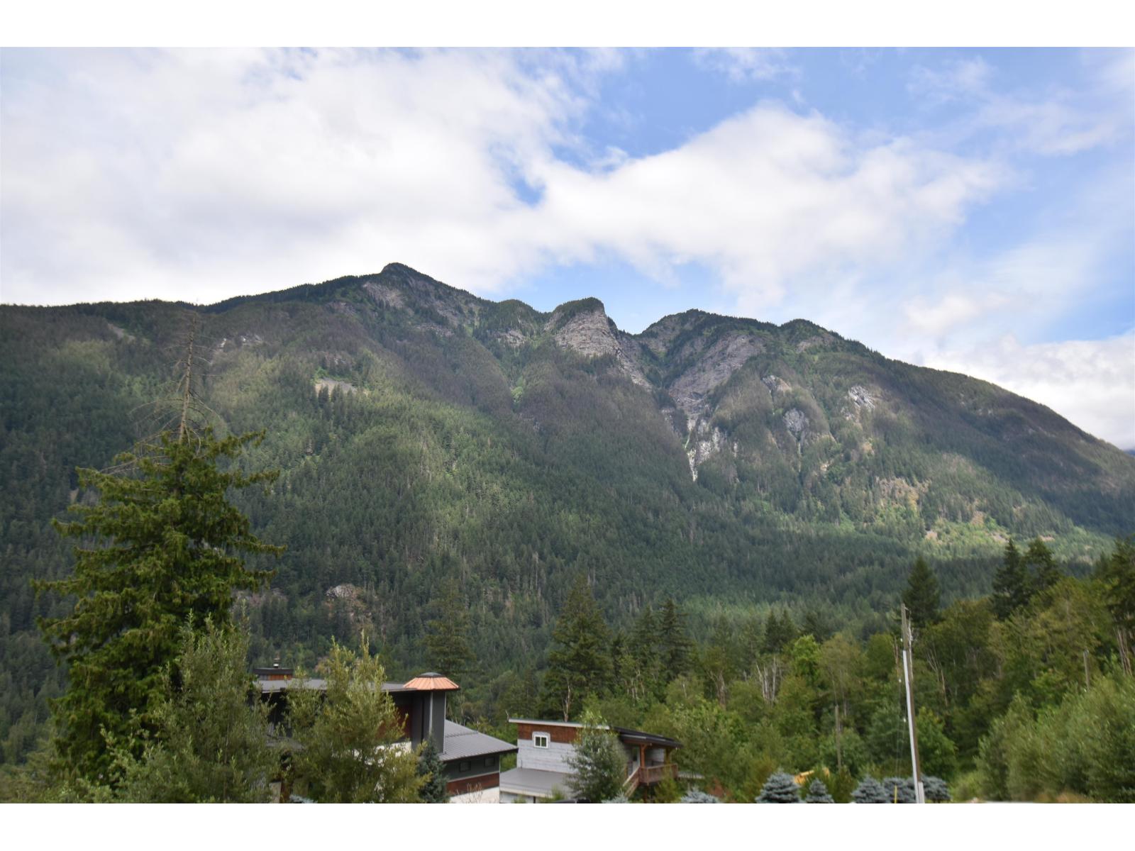 66412 Othello Road, Hope, Hope, British Columbia  V0X 1L1 - Photo 5 - R3142186