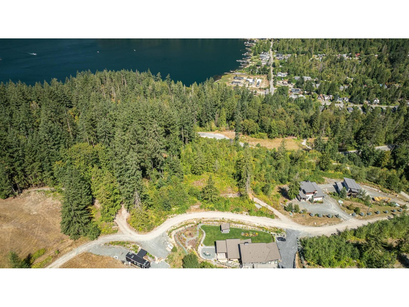 66412 Othello Road, Hope, Hope, British Columbia  V0X 1L1 - Photo 14 - R3142186