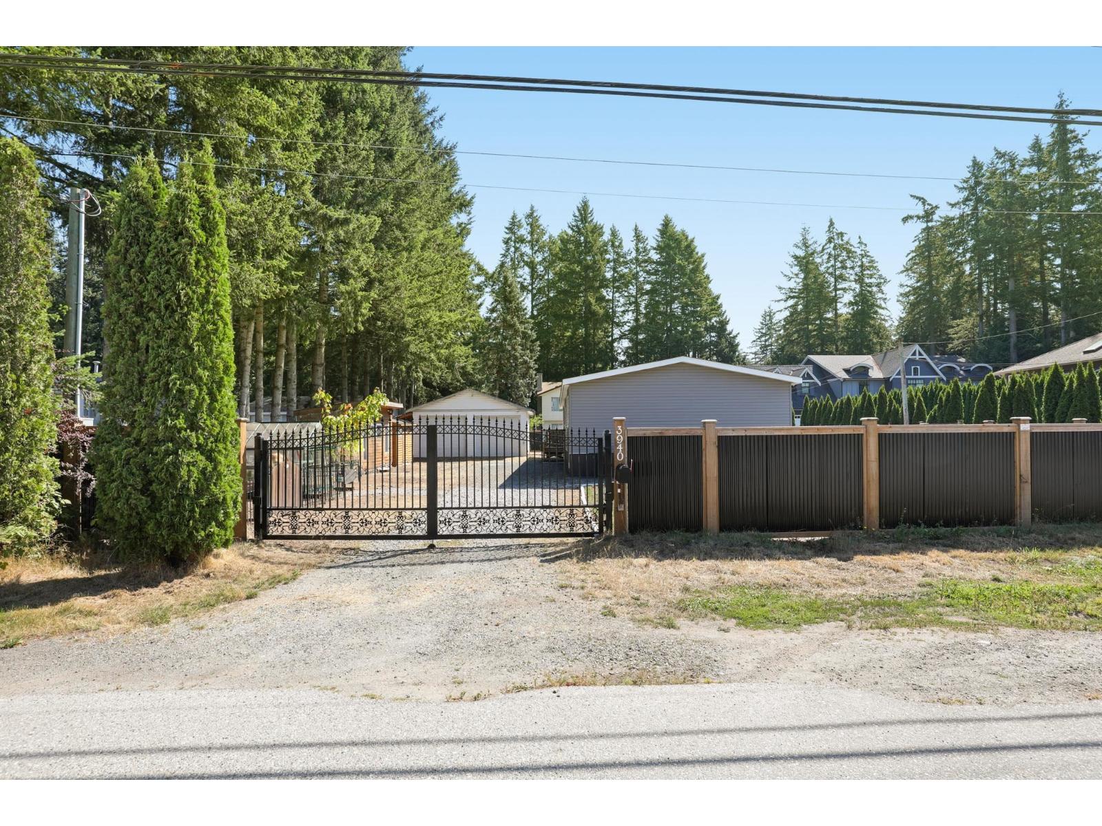 3940 204 Street, Langley, British Columbia  V3A 1X4 - Photo 37 - R3155084