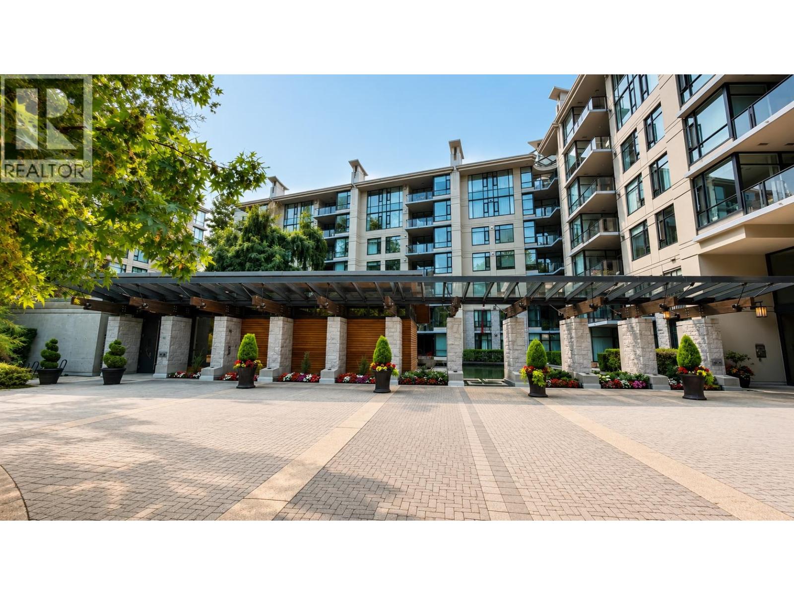 401 4759 Valley Drive, Vancouver, British Columbia  V6J 4B7 - Photo 2 - R3154554