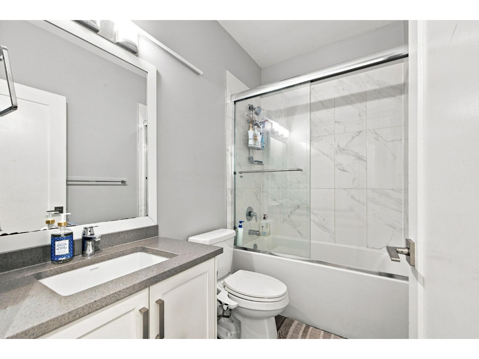 19 2530 Janzen Street, Abbotsford, British Columbia  V2T 0H7 - Photo 12 - R3154790