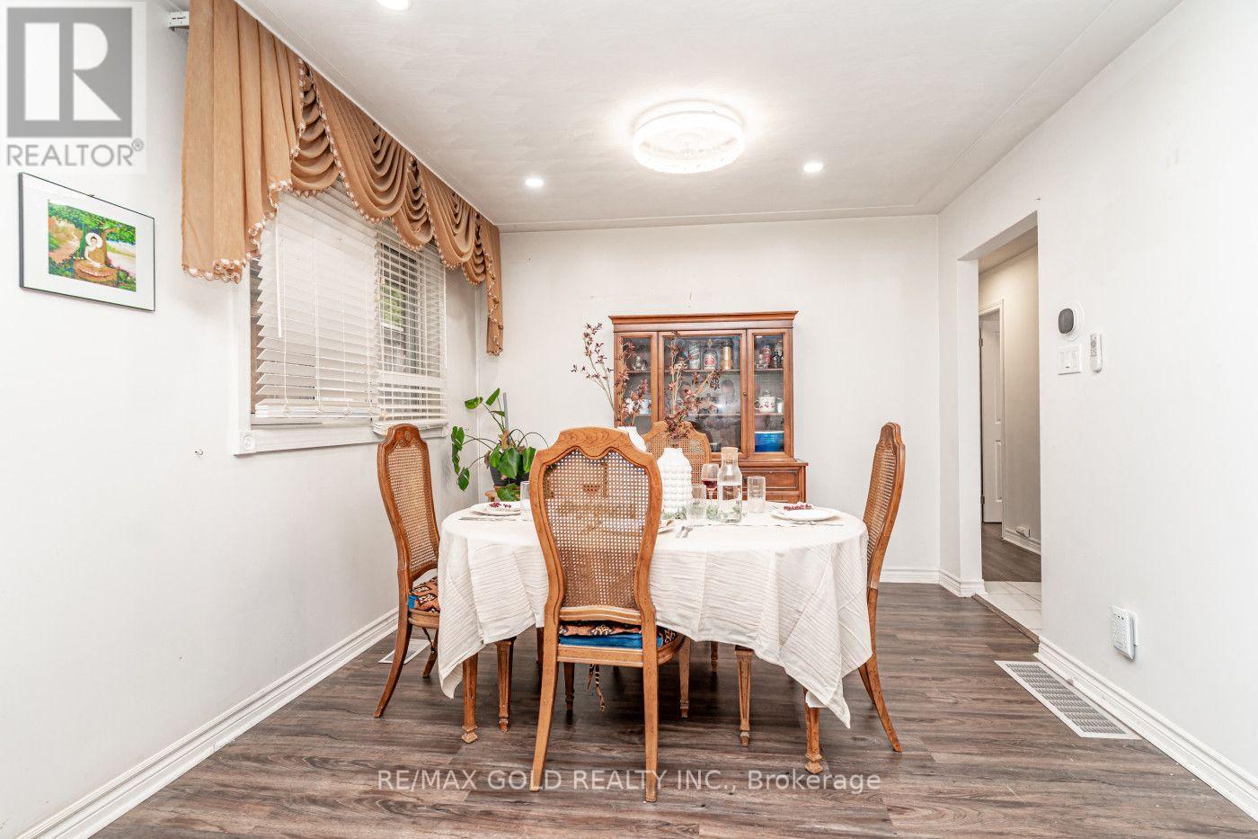 55 Ramblewood Way, Kitchener, Ontario N2N 1G8 - Photo 10 - X13663870