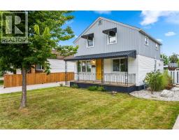 2682 CLEMENCEAU, Windsor, Ontario