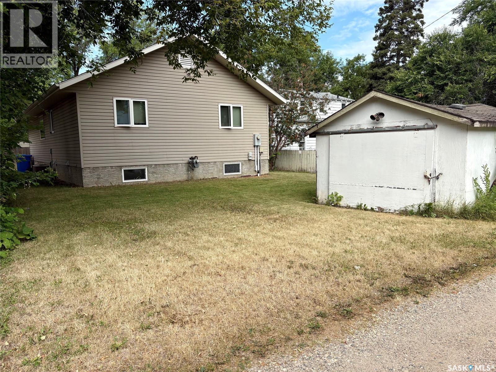 75 Agricultural Avenue, Yorkton, Saskatchewan  S3N 1S2 - Photo 24 - SK045373