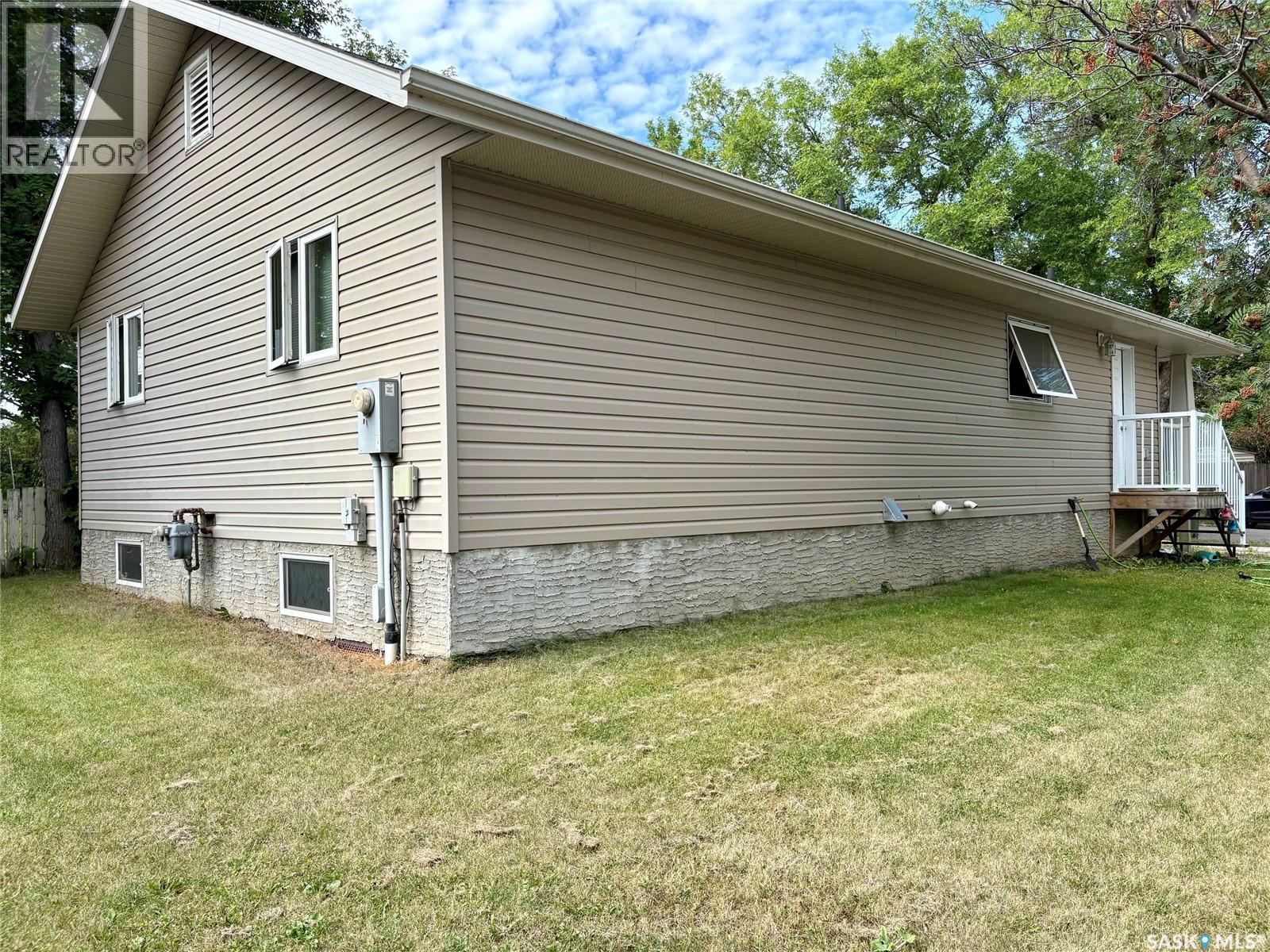 75 Agricultural Avenue, Yorkton, Saskatchewan  S3N 1S2 - Photo 25 - SK045373