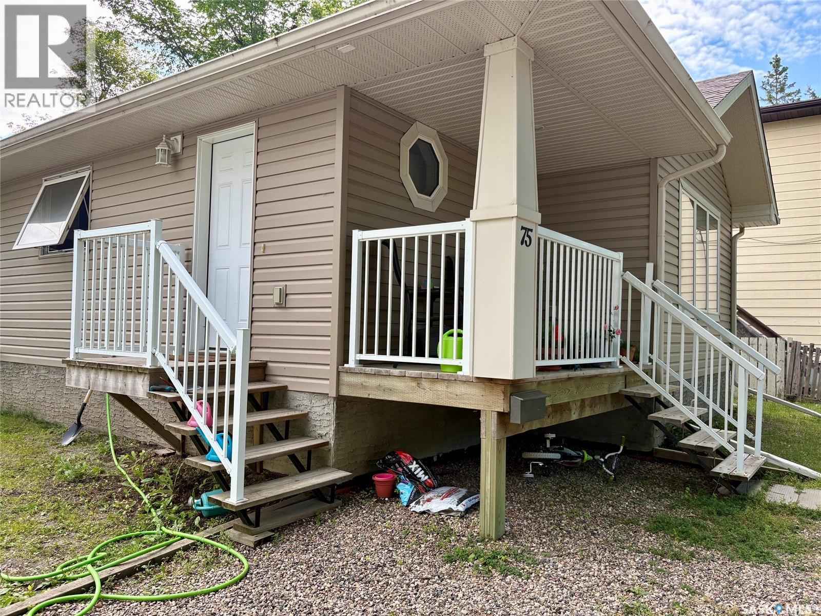 75 Agricultural Avenue, Yorkton, Saskatchewan  S3N 1S2 - Photo 3 - SK045373
