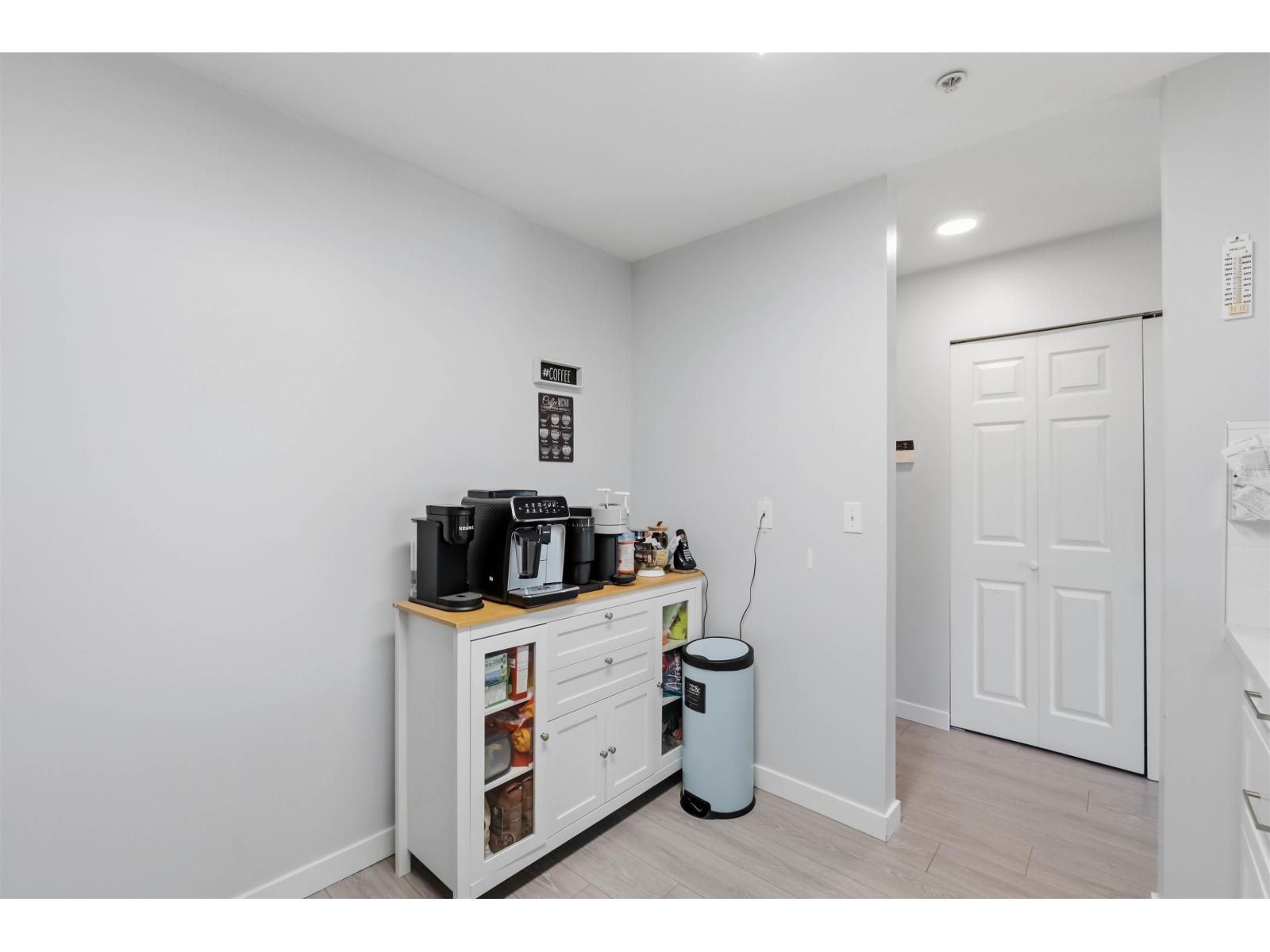 107 9951 152 Street, Surrey, British Columbia  V3R 4G5 - Photo 11 - R3155191