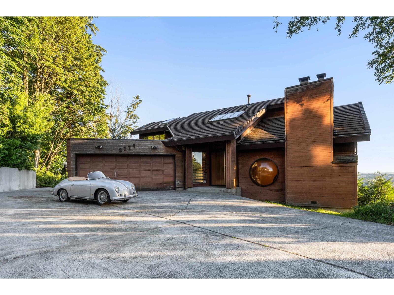 2732 2774 Lucern Crescent, Abbotsford, British Columbia  V3G 1C2 - Photo 2 - R3138994