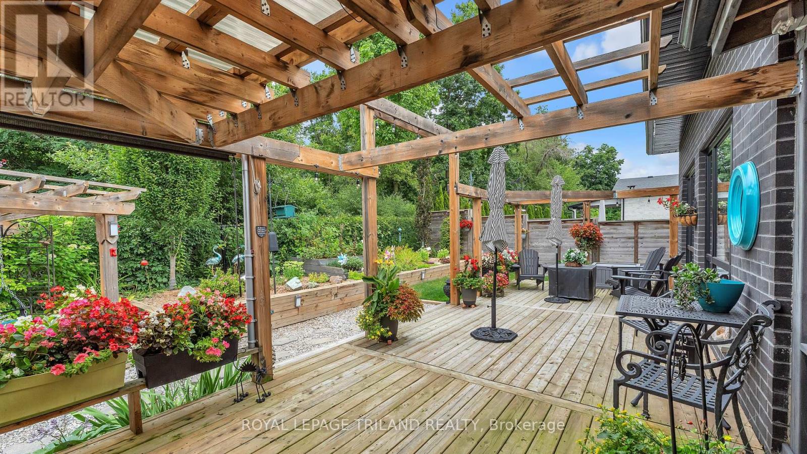 2400 Red Thorne Avenue, London South, Ontario  N6P 0E6 - Photo 34 - X13667922