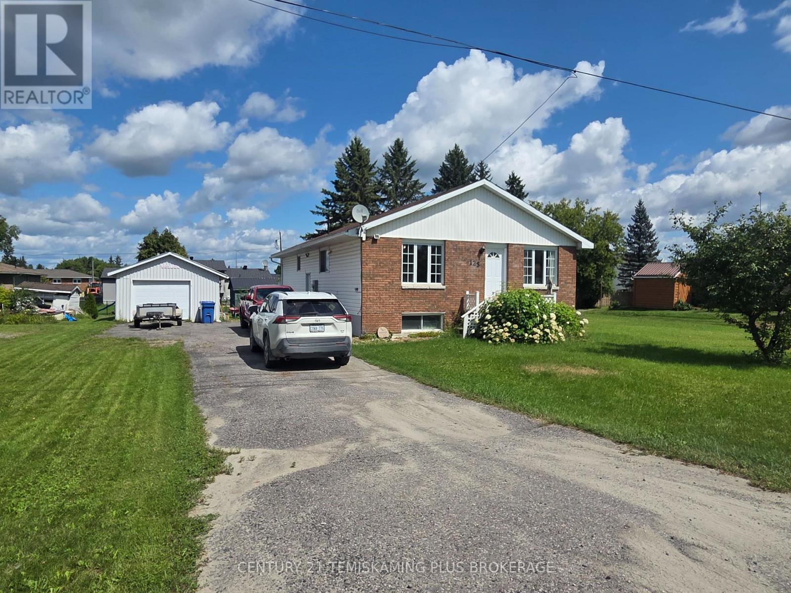 125 4th Avenue, Englehart, Ontario  P0J 1H0 - Photo 1 - T13667928