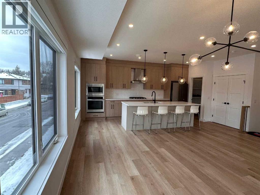 4744 Bowness Road, Calgary, Alberta  T3B 0B4 - Photo 10 - A2327263