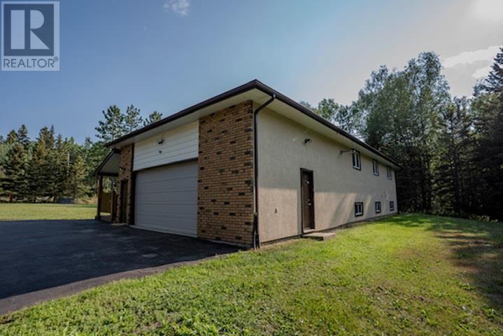 685 Hwy 588, Kakabeka Falls, Ontario  P0T 1W0 - Photo 2 - TB2602164