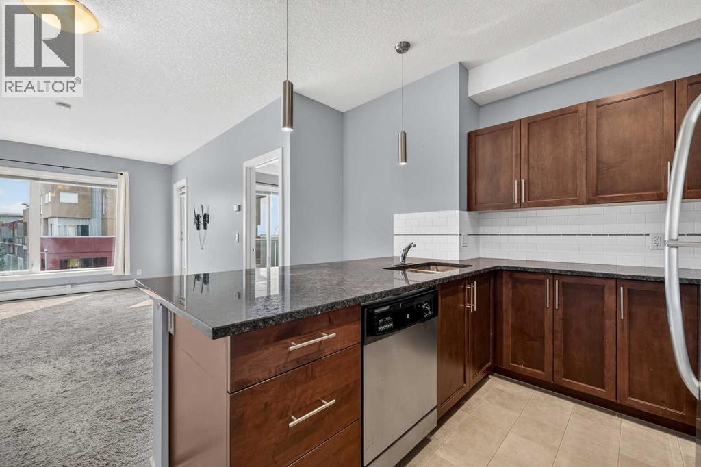 2405, 604 East Lake Boulevard NE, Airdrie, Alberta  T4A 0G6 - Photo 5 - A2336138